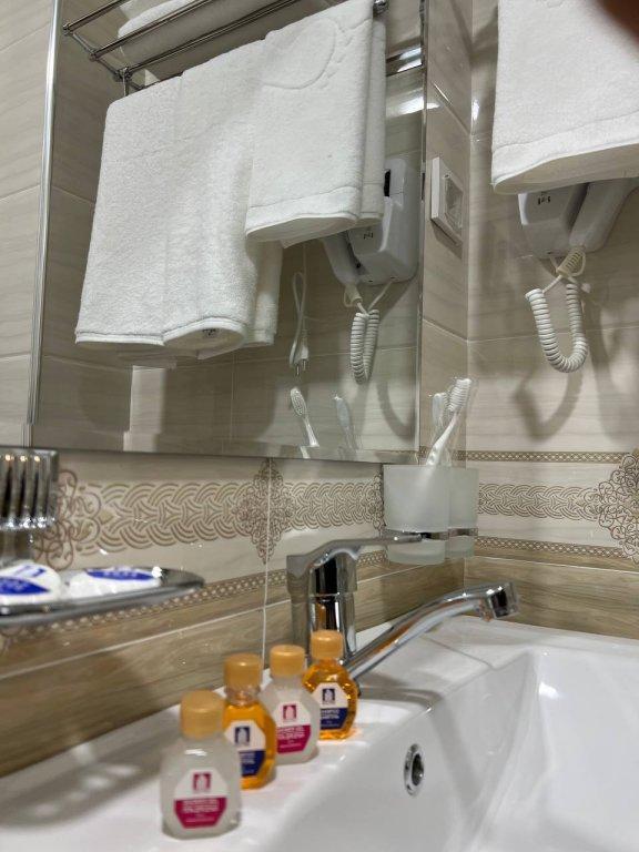 Orient Grand Hotel Tashkent Luaran gambar